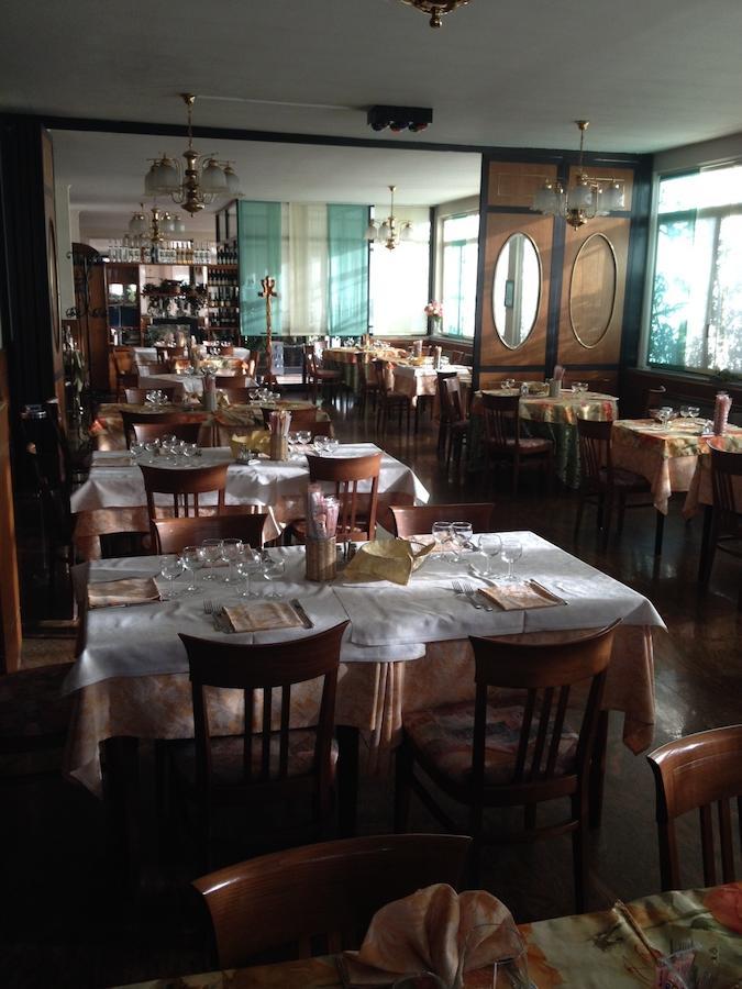 Ristorante Albergo da Giovanni Carvico Esterno foto